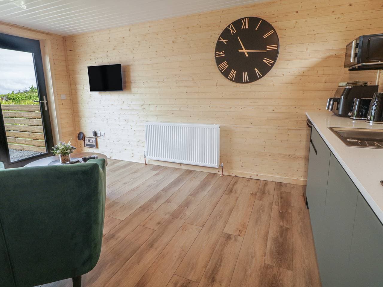 Foto 7 von 16: Lodge für 2 Personen mit Garten