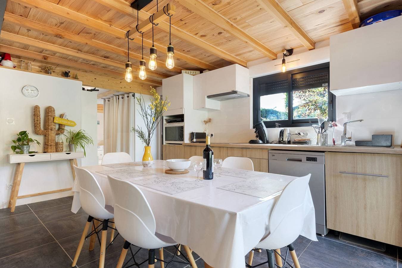 Foto 9 von 29: Chalet „Front de Mer“ mit privater Terrasse, eigenem Garten und WLAN