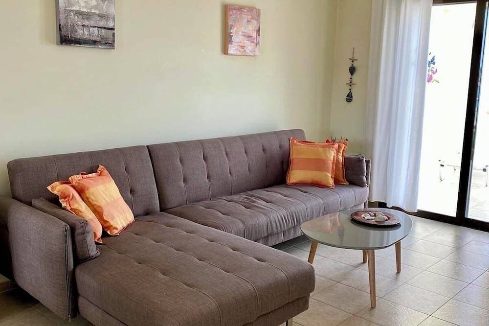 Foto 8 von 24: Geräumige Villa-Ferienwohnung mit Swimmingpool und wunderschönem Meerblick