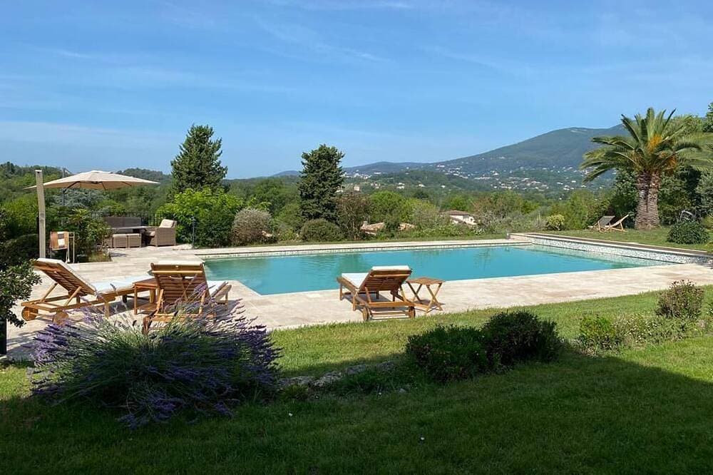 Splendid View and Relaxing Villa 1