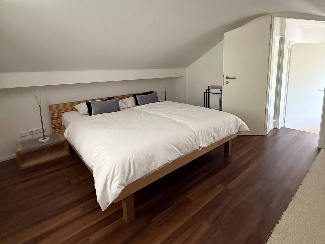 Foto 8 von 23: Haus am Bach - Ferienwohnung Achenblick