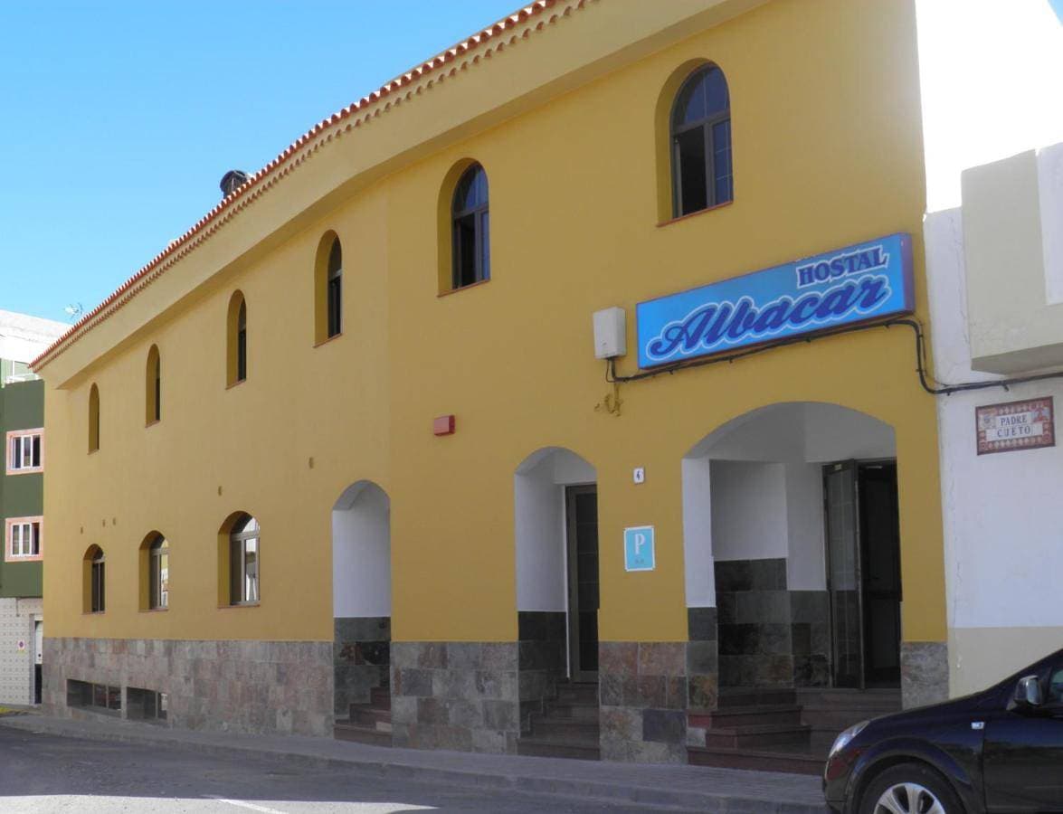 Hostal Albacar 1