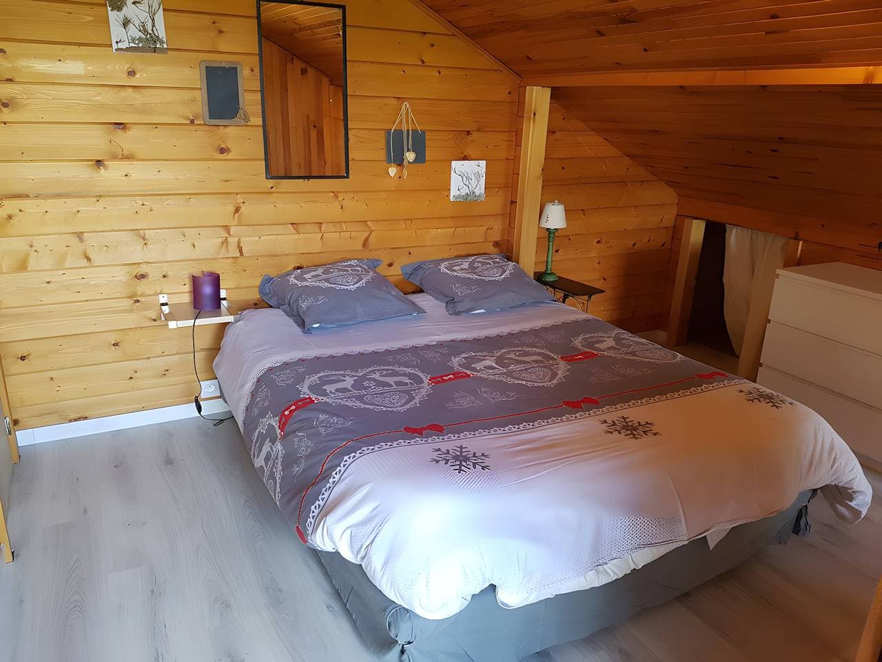 Foto 13 von 26: Chalet „Le Cocon“: Bergblick, private Terrasse & WLAN