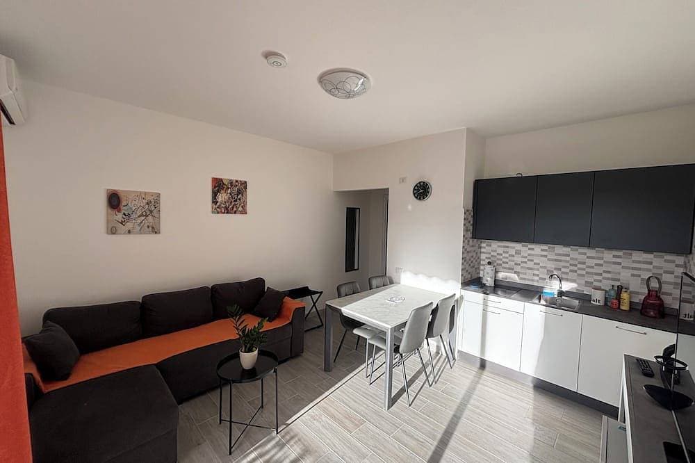 Renovated apartment 5 minutes from the beach 1