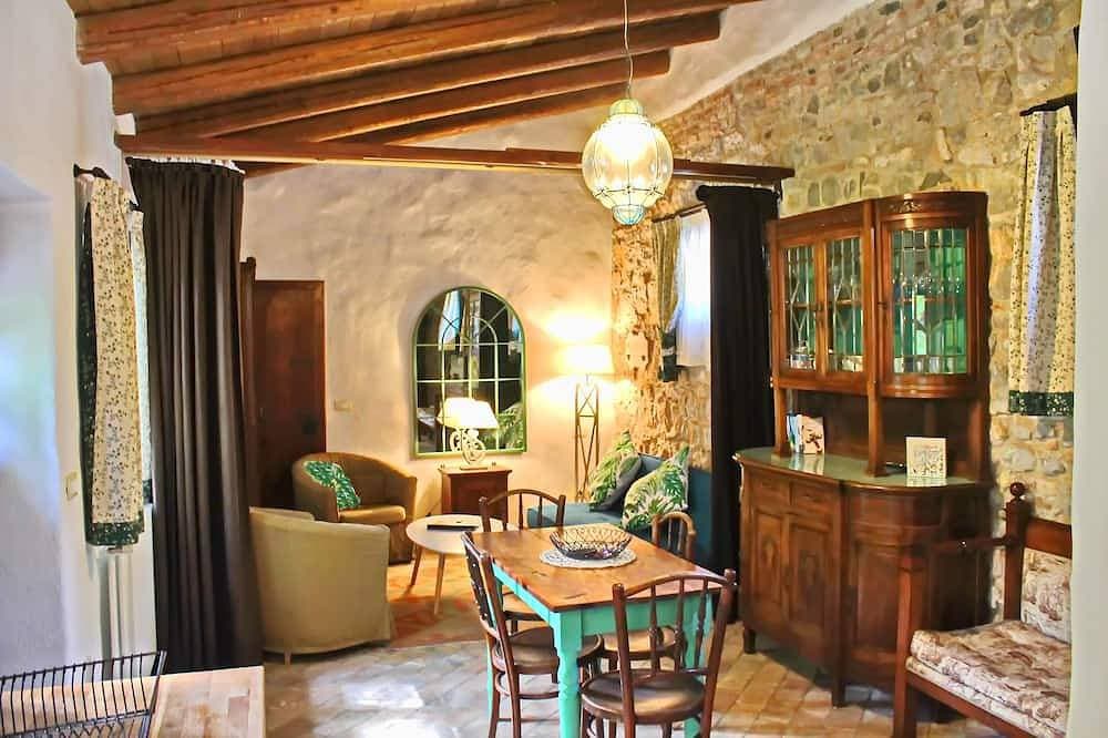 Foto 8 von 30: A. Antikes Haus im Schloss mit Garten, nahe Meer, zwischen Triest und Venedig