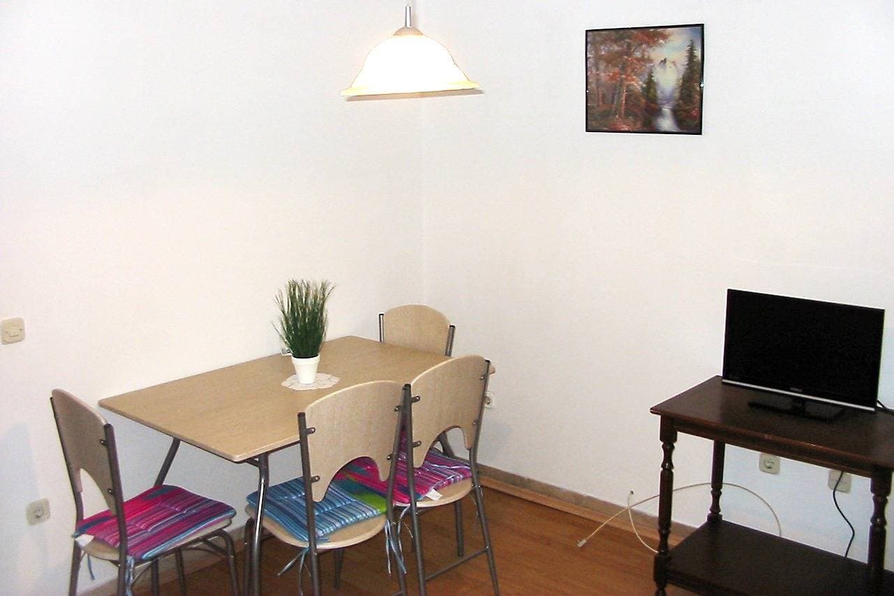 Foto 10 von 24: 2-Zimmer-Ferienwohnung mit Terrasse Zrnovska Banja, Korcula A-3154-b
