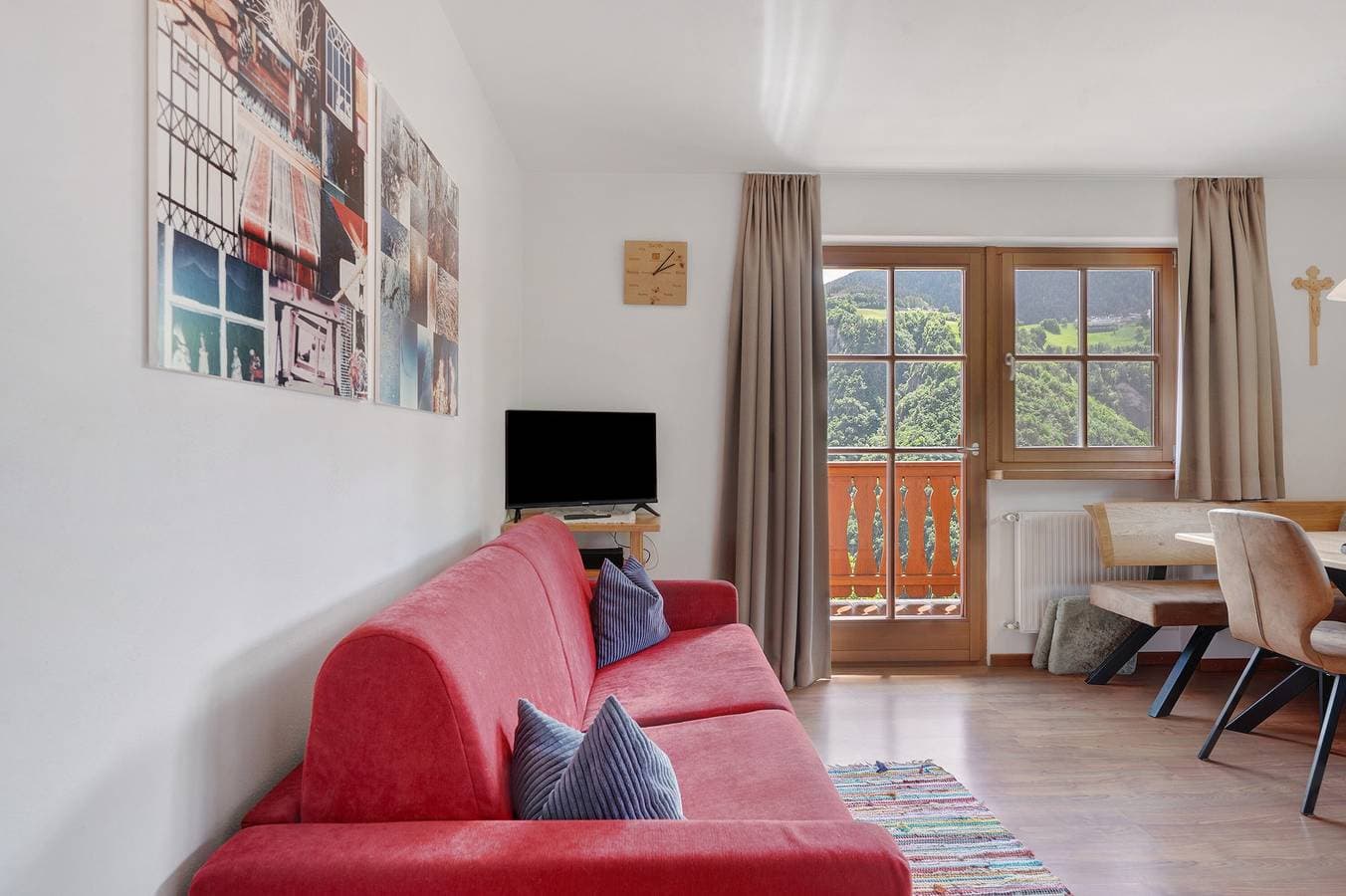Foto 5 von 62: Ferienwohnung 'Prackfolerhof Berty Skuber' mit Bergblick, Gemeinschaftsterrasse und Wi-Fi
