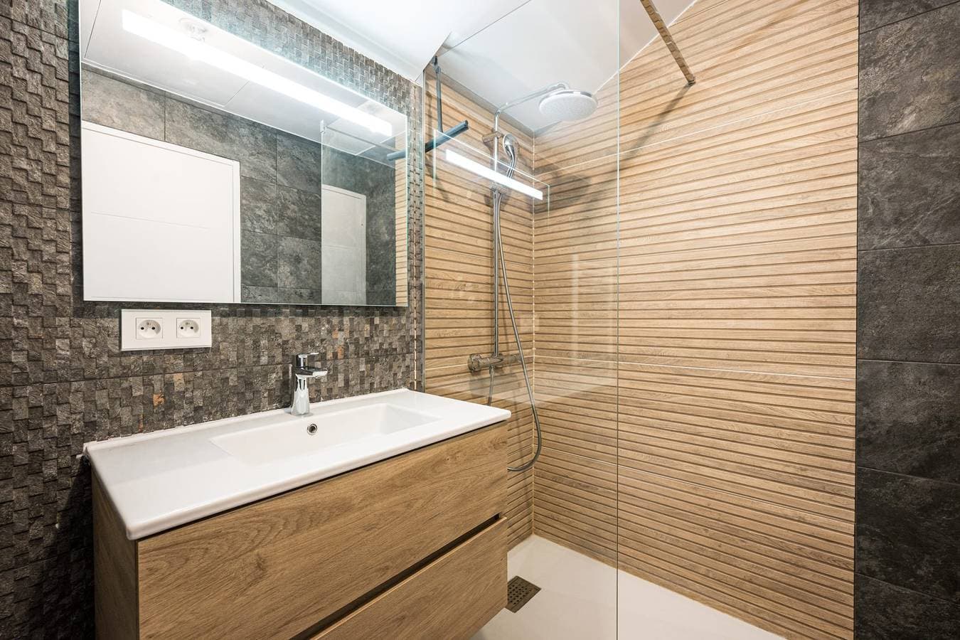 Foto 11 von 15: Appartement duplex d'Annecy - Welkeys