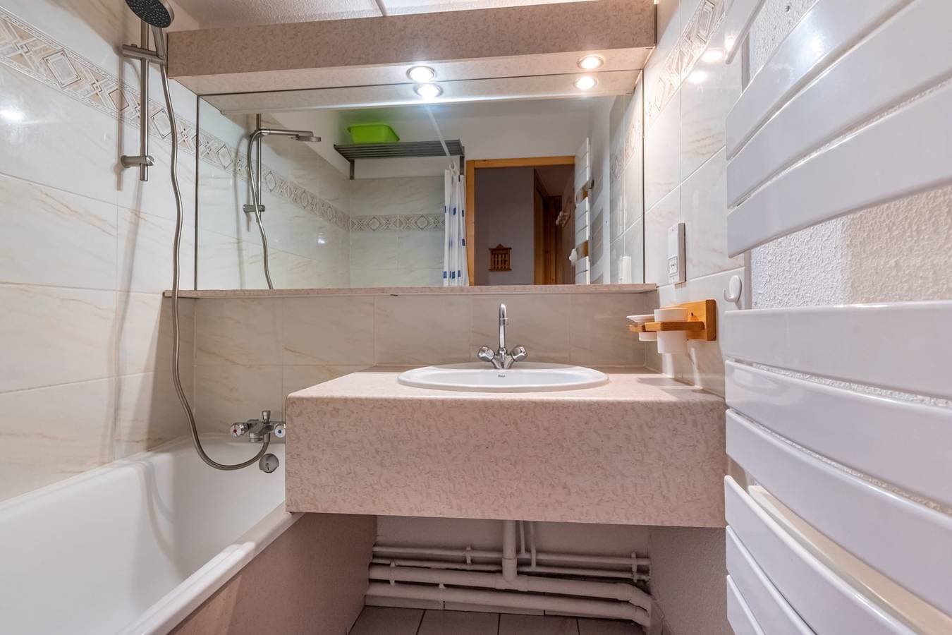Foto 9 von 10: Ferienwohnung für 4 Personen mit Balkon