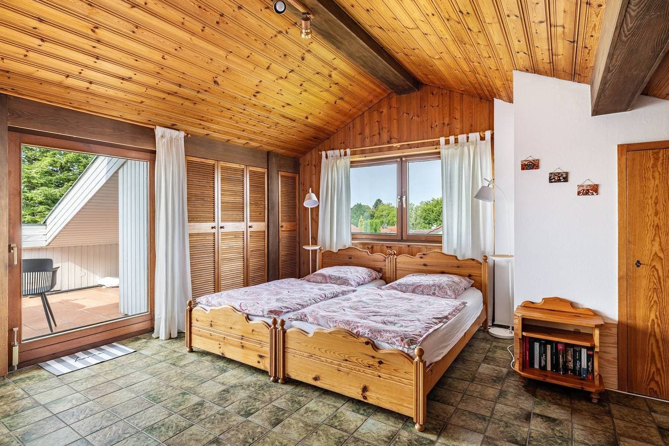 Foto 3 von 29: Ferienwohnung 'Im Haus Kempkens' mit privater Terrasse, Balkon und WLAN