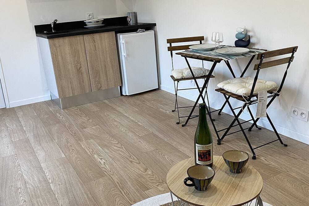 Foto 7 von 16: Strand-Loft, neues komfortables 20m2 Studio, 50 m vom Strand, Le Poudu, Süd-Bretagne