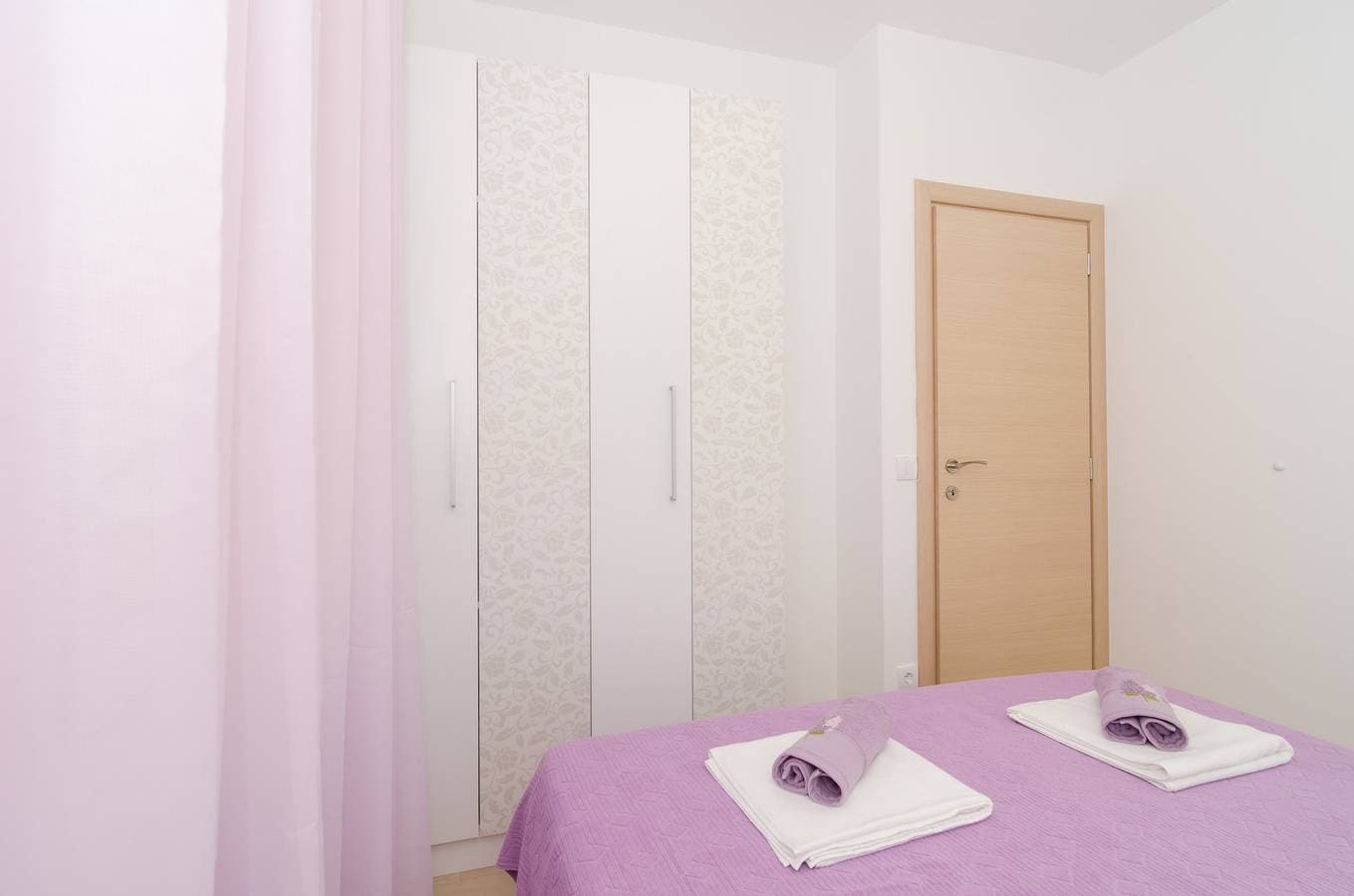 Foto 11 von 27: Ferienwohnung für 4 Personen mit Balkon
