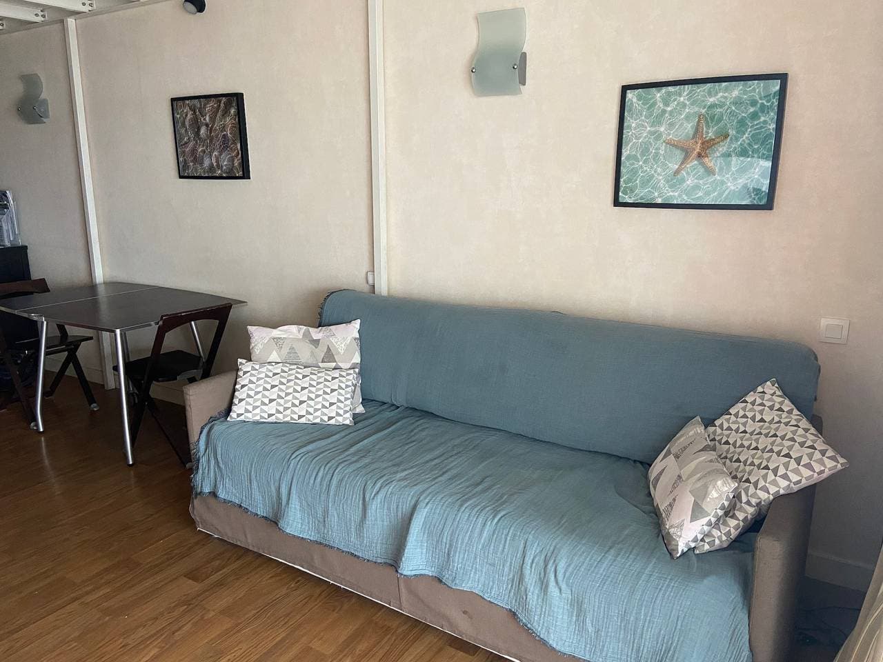 Foto 11 von 22: Apartment mit Meerblick, Gemeinschaftspool und privatem Balkon