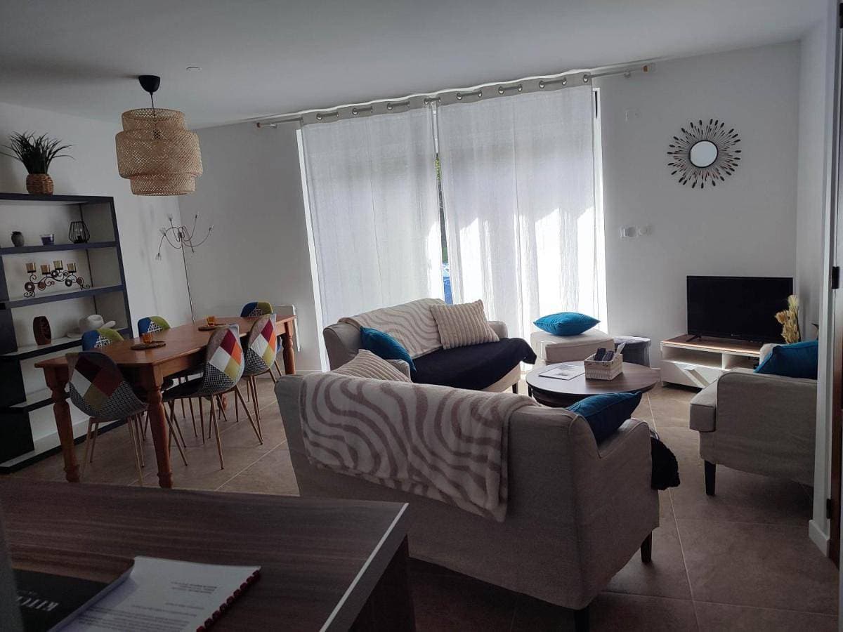 Foto 5 von 25: Three-Bedroom House