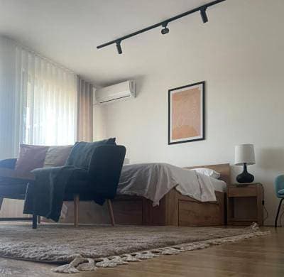 Foto 5 von 12: One-Bedroom Apartment