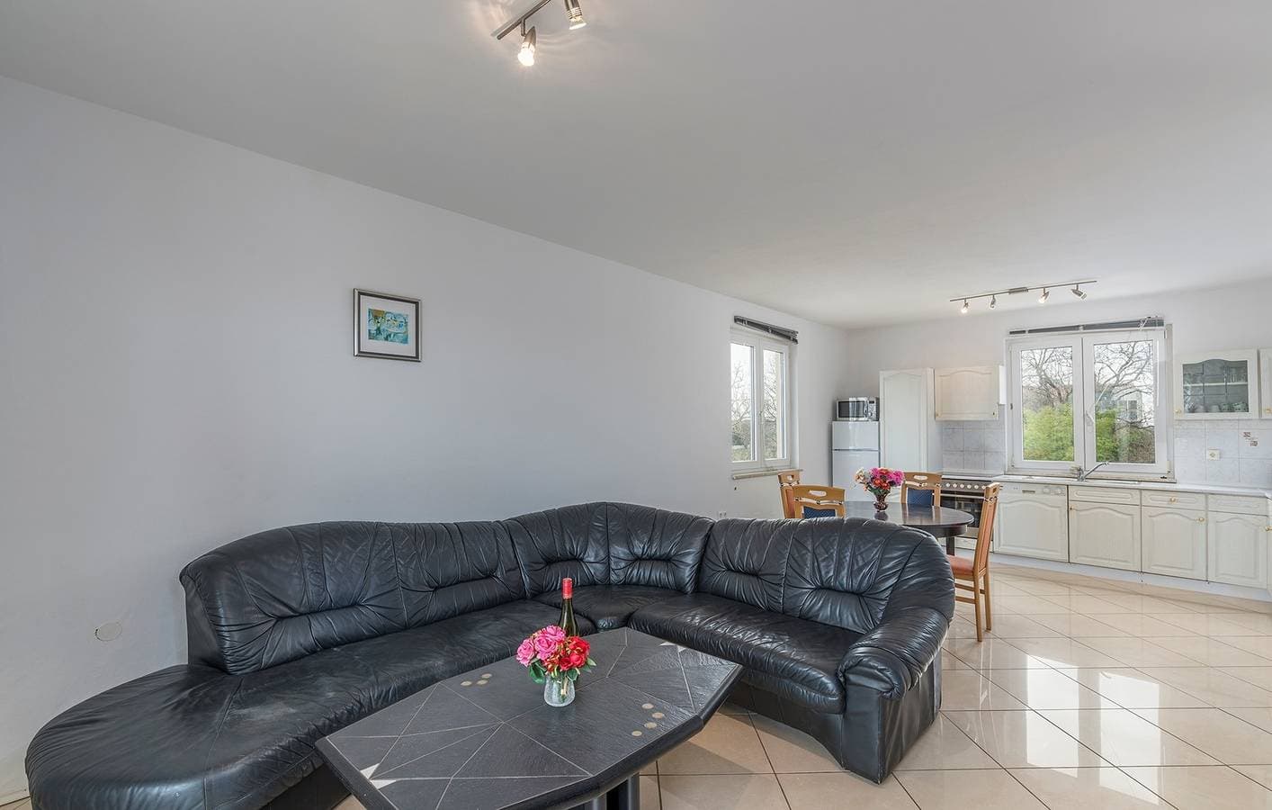 Foto 10 von 27: Ferienwohnung Leko IV mit gemeinsamen Pool und Garten