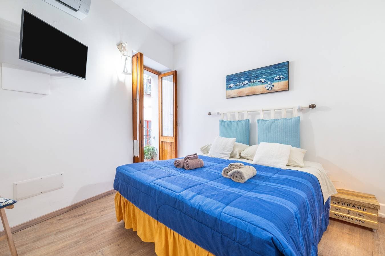 Foto 3 von 19: Einzimmerapartment 'Alla Marina Monolocale' mit Balkon, WLAN und Klimaanlage