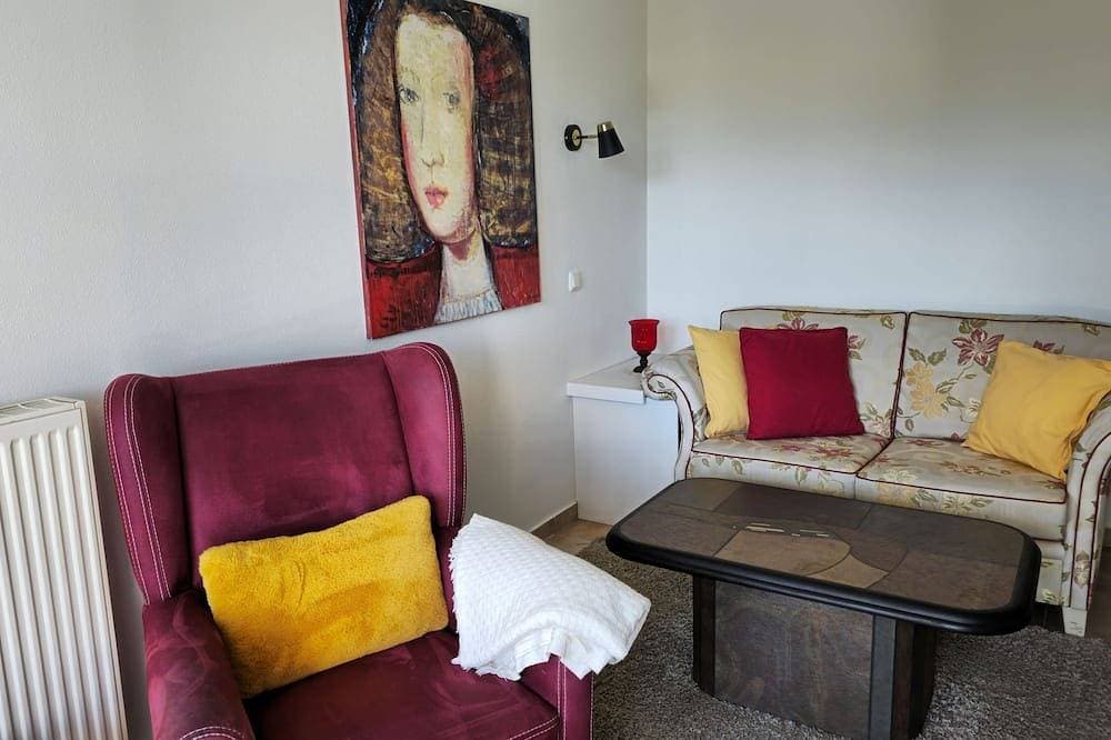 Komfortable Ferienwohnung 2 (60qm) mit kostenfreiem WLAN und Parkplätzen 1