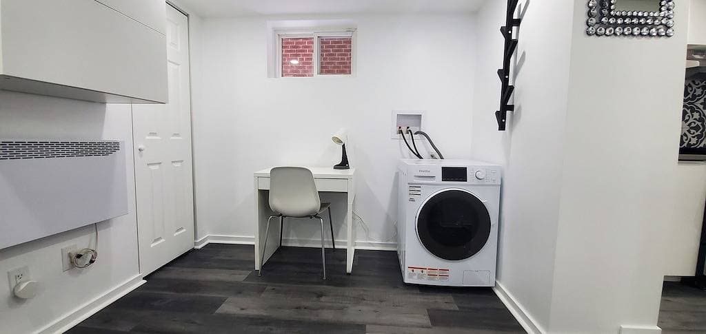 Foto 11 von 19: One bedroom apartment in Toronto's Hip Hotspot