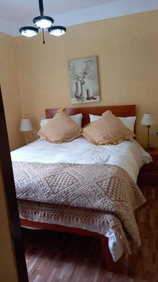 Foto 2 von 19: Three-Bedroom Apartment