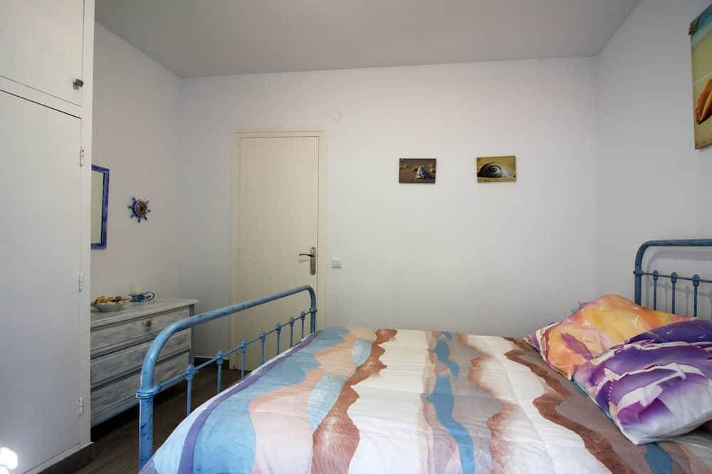 Foto 3 von 22: Casa Adosada con Jardin y Barbacoa a dos Pasos de la Playa