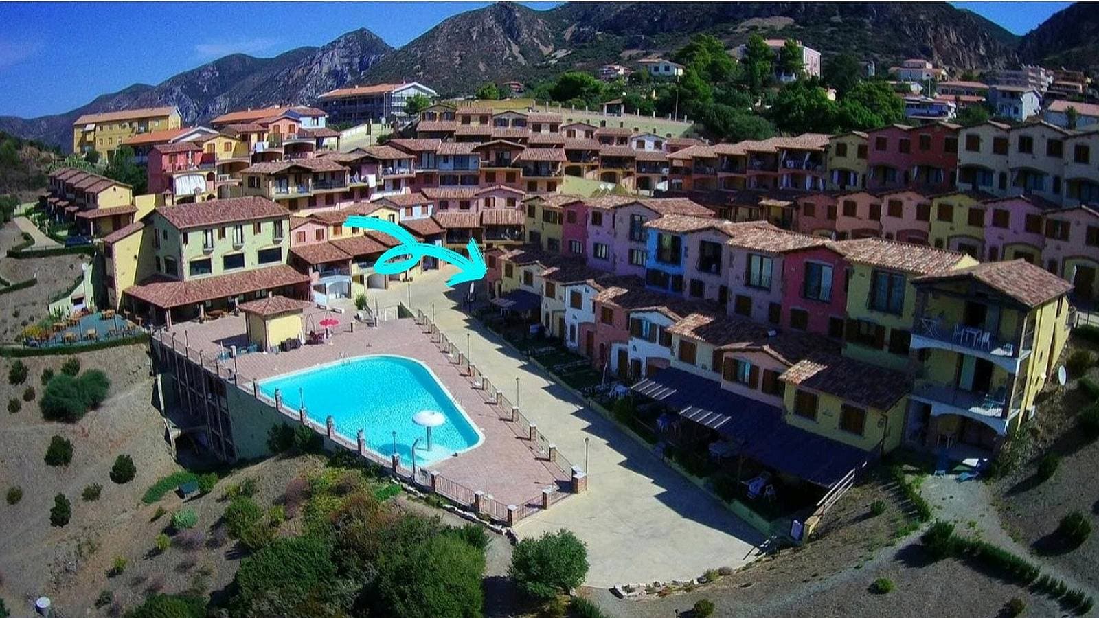 Foto 3 von 40: Villa L'Estasi Tanca Piras am Pool mit Meerblick