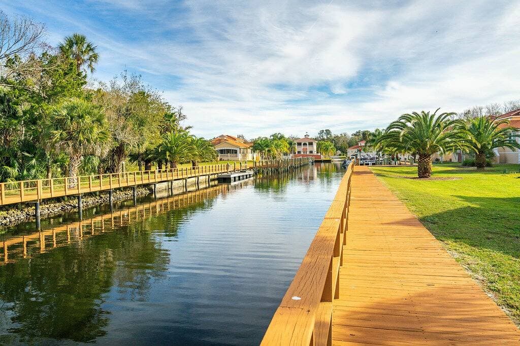 Foto 9 von 46: Deluxe New (Jan. 2016) 3 Br, 2. 5 Ba Villa am Fluss Homosassa