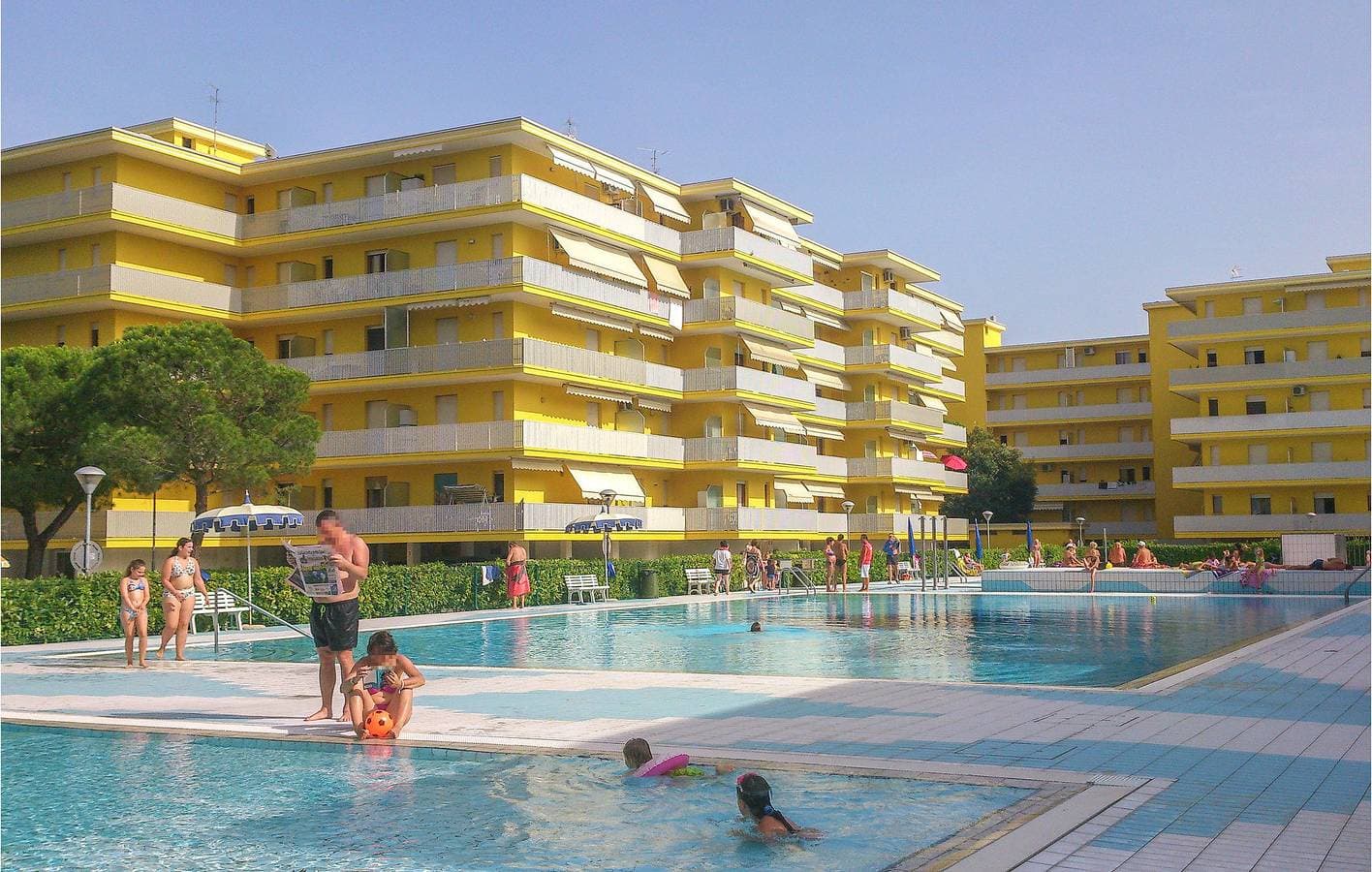 Foto 8 von 20: Appartement am Strand mit Pool und Küche