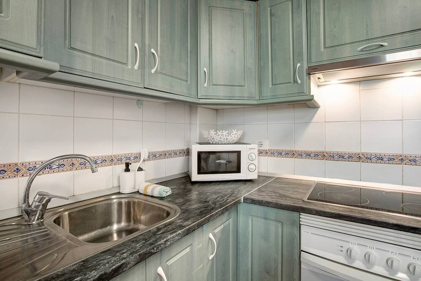 Foto 7 von 29: Ferienwohnung "Mi Refugio en La Jaca" mit Meerblick, privater Terrasse und WLAN