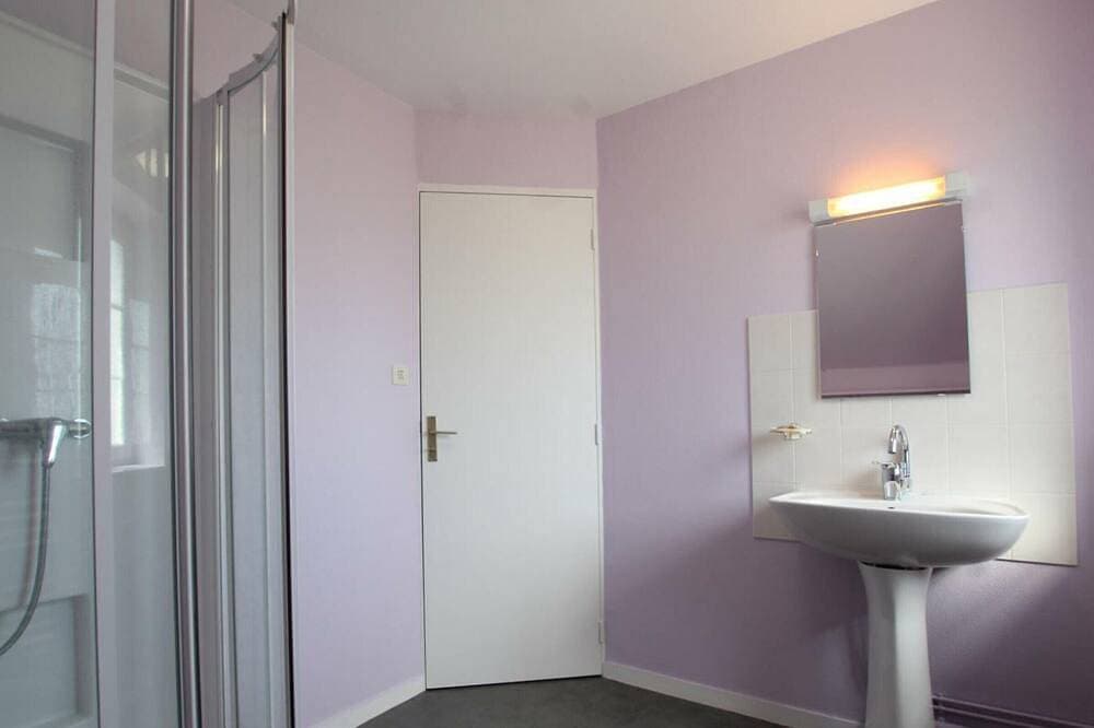 Foto 6 von 21: Steinhaus in La Hague, 4 Pers, Haustiere erlaubt, Internet