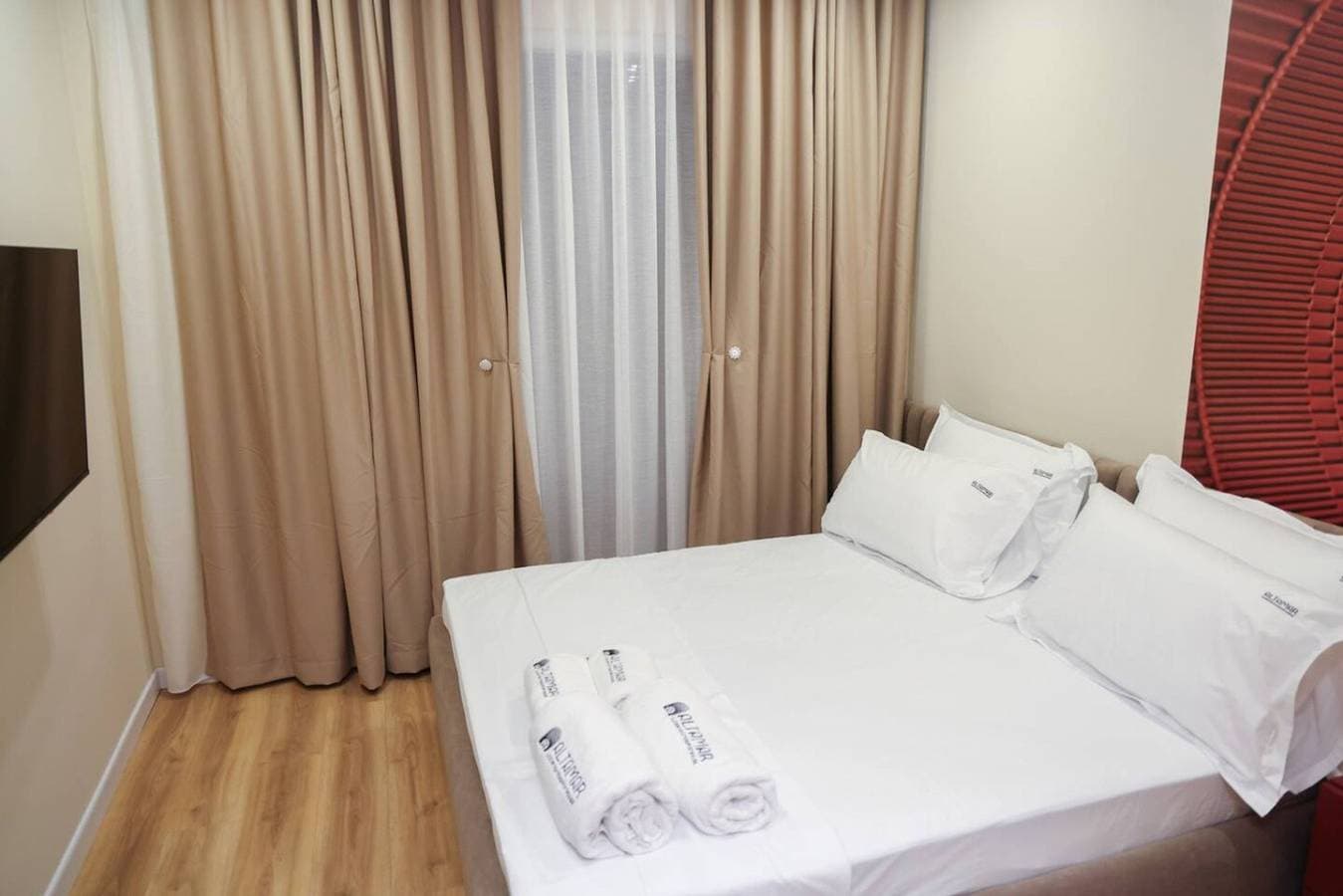 Foto 13 von 69: Altamar Luxury Suites Entire Property