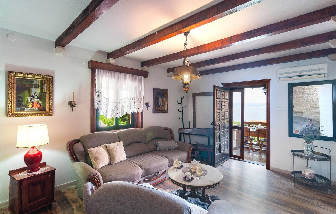 Foto 4 von 31: Gemütliche 2-Zimmer-Wohnung mit Terrasse, WLAN und 700 m zum Strand