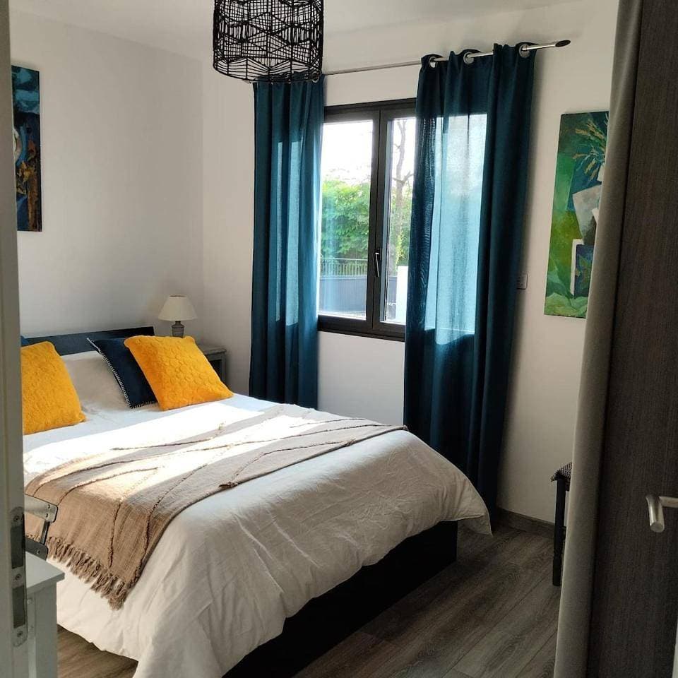 Foto 7 von 34: Two-Bedroom Apartment