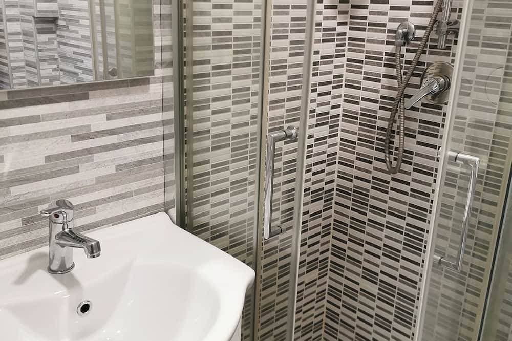Foto 8 von 30: Studio-Apartment, 50 m vom Strand mit A/C, WiFi, Parkplatz