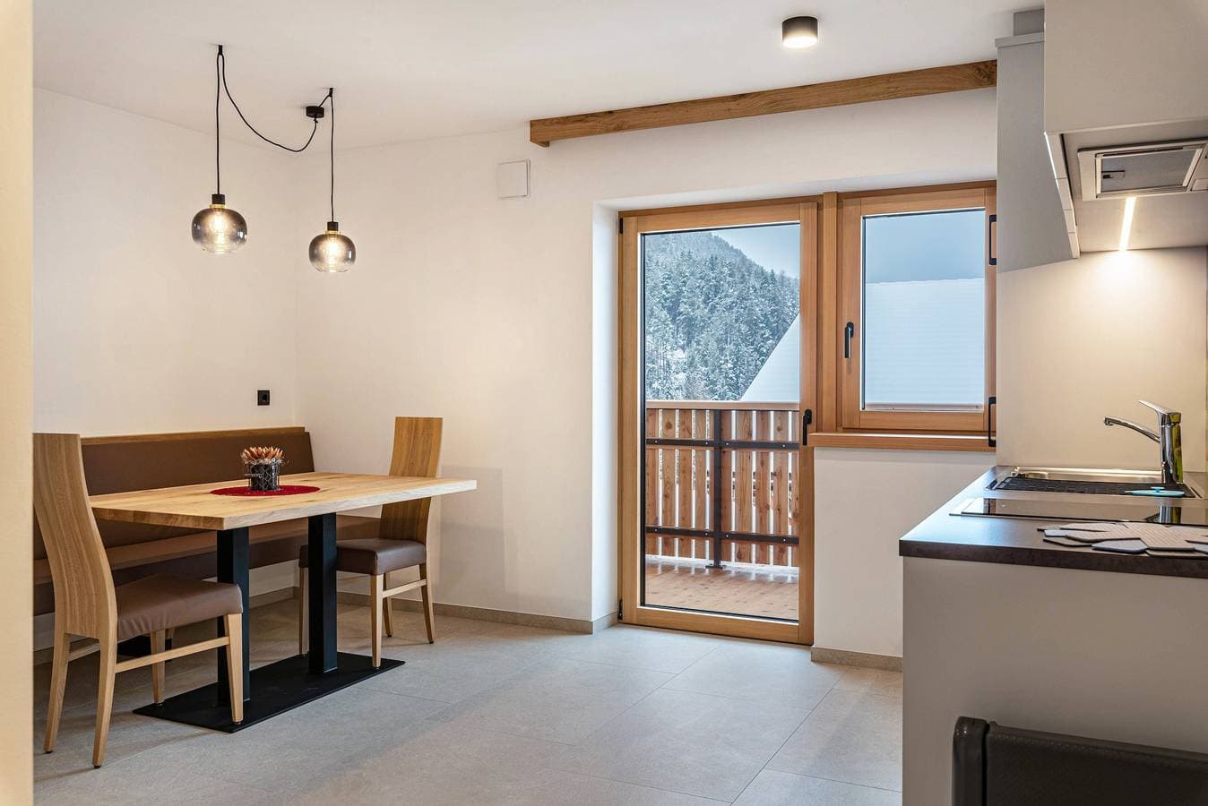 Foto 3 von 43: Bauernhof 'Enzian' mit Bergblick, Gemeinschaftsterrasse und Wi-Fi