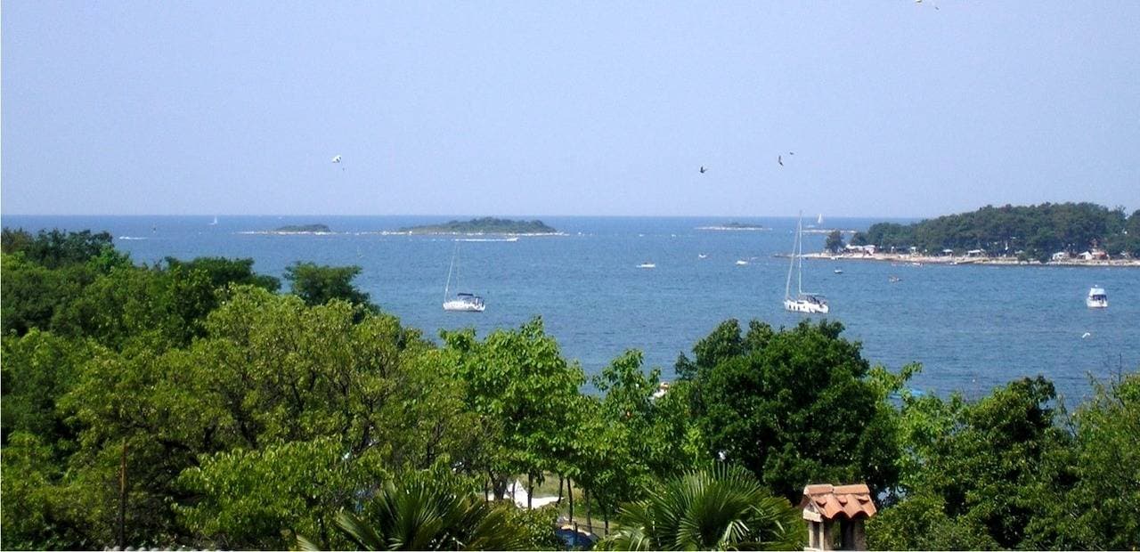 Foto 2 von 18: Two bedroom apartment with large balcony and sea view