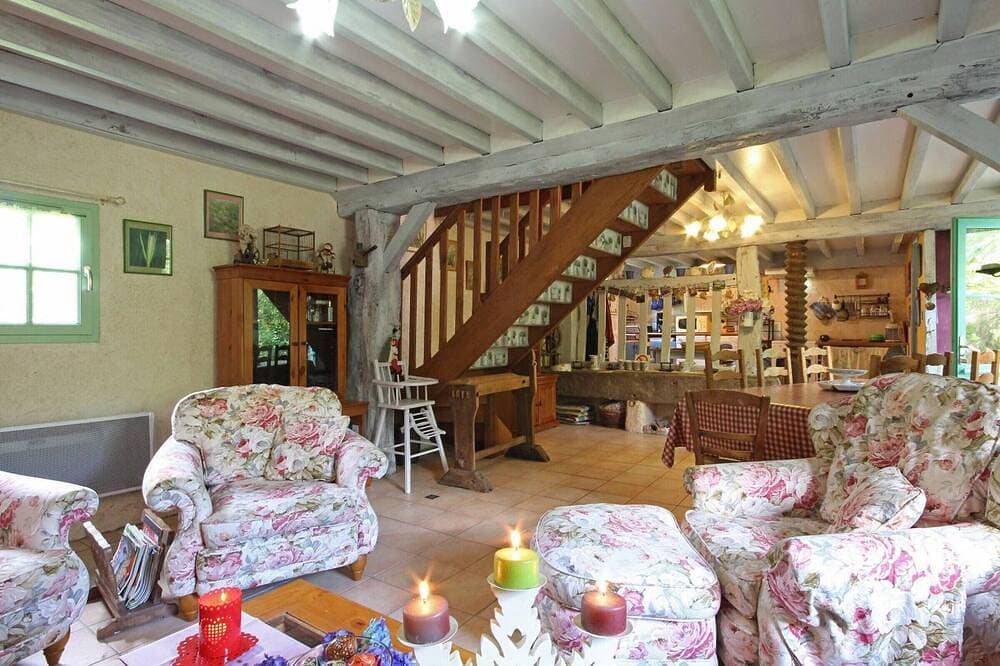 Foto 5 von 26: La Bergerie: Historisches Haus mit englischem Garten, 2 Schlafzimmer