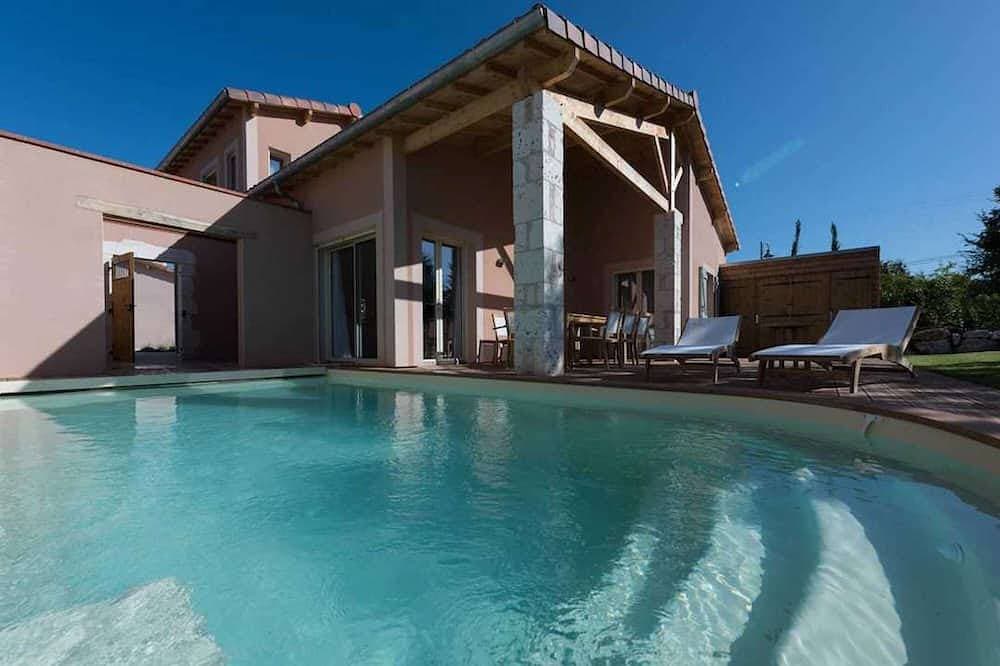 Luxus 3 Schlafzimmer neue Villa mit eigenem Pool auf Schloss Estate 1