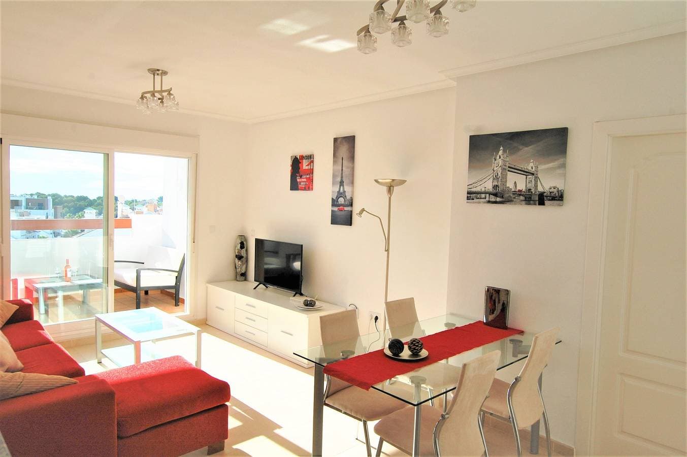 Foto 8 von 35: 'Sehr schöne Ferienwohnung mit Meerblick', Gemeinschaftspool und WLAN