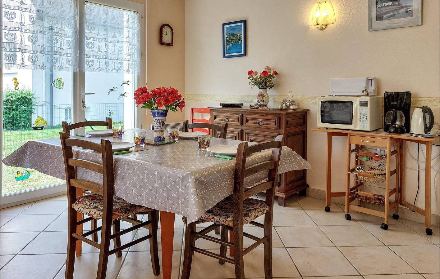 Foto 4 von 25: Gemütliche 70m² Wohnung: Parkplatz, TV, Garten, Internet - 2,5km von Plage du Kerrou