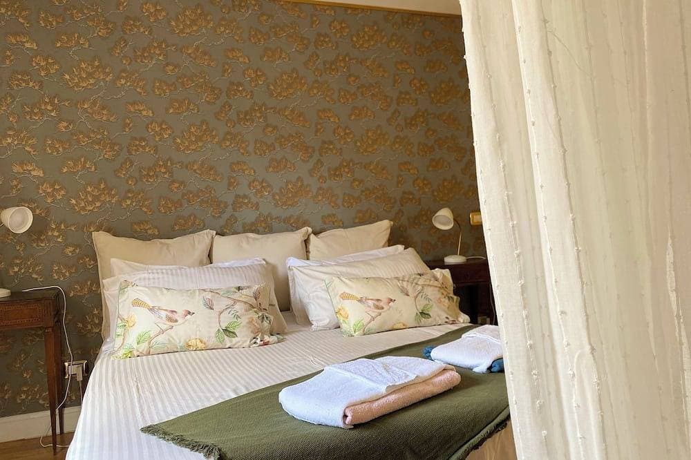 The Nest | Apartment in the heart of Chiaia 1