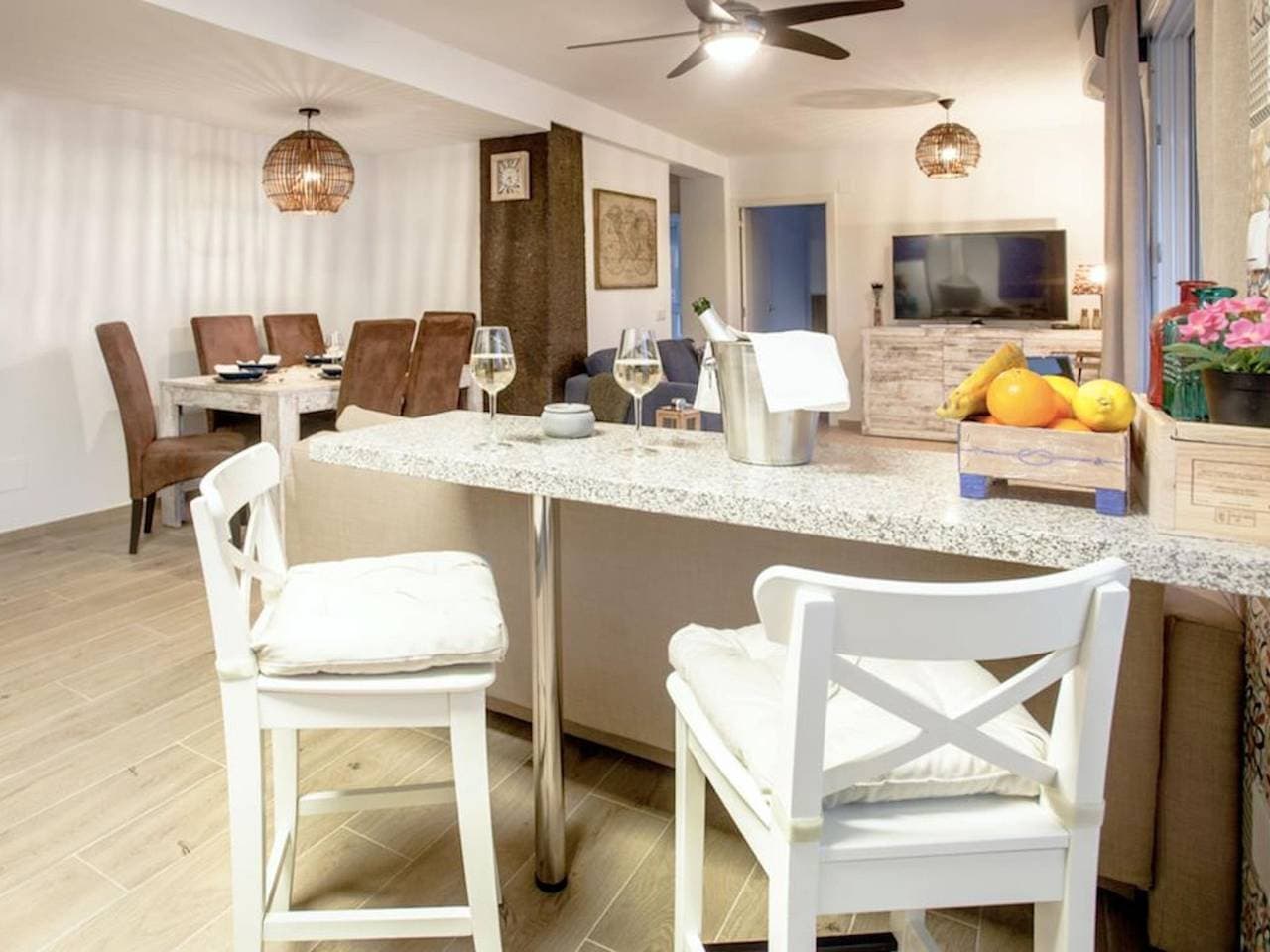 Foto 7 von 18: Ferienwohnung für 4 Personen mit Meerblick
