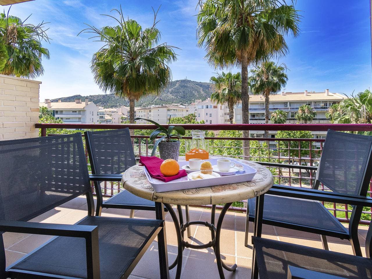 Foto 7 von 35: Moderne Wohnung in Albir, 1 Sz, für 4, Pool, Klimaanlage, WLAN & Parkplatz