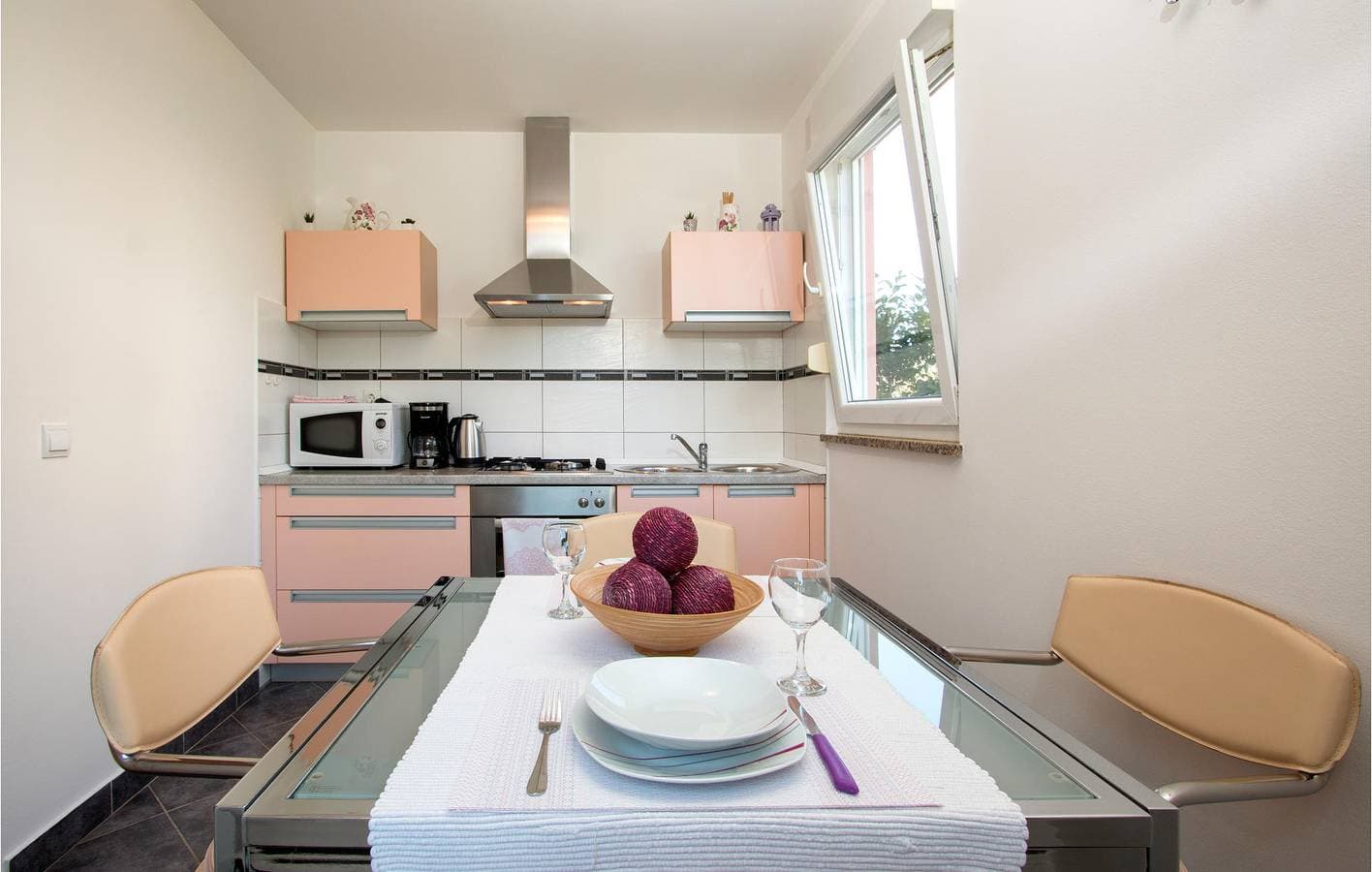 Foto 6 von 29: Gemütliche Ferienwohnung mit Terrasse, WLAN und Parkplatz in der Nähe des Strandes von Fažana