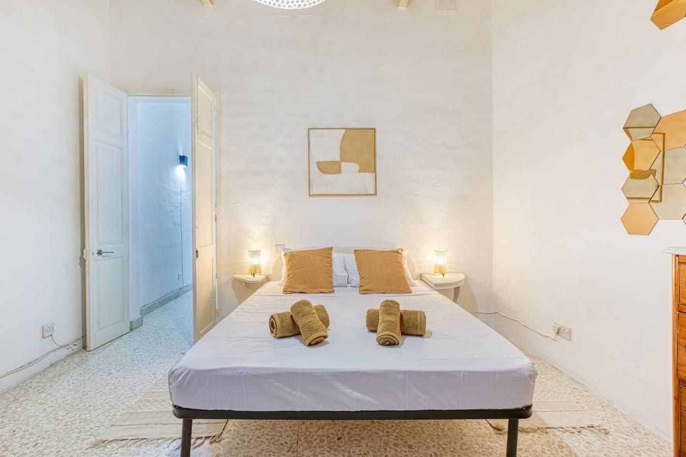 Foto 11 von 62: Lilly the Traditional Maltese Townhouse in Sliema