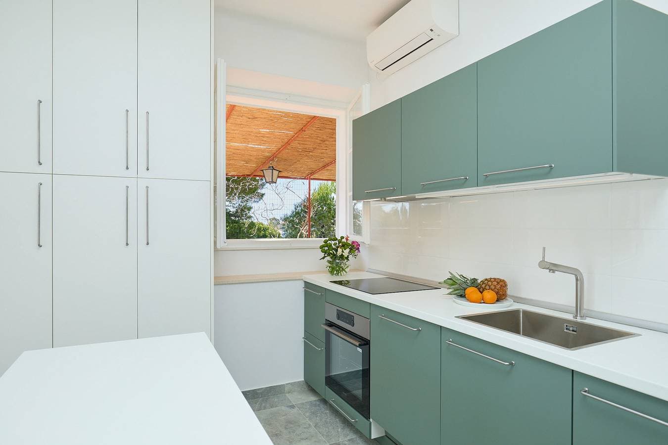 Foto 7 von 34: Ferienwohnung für 6 Personen mit Balkon