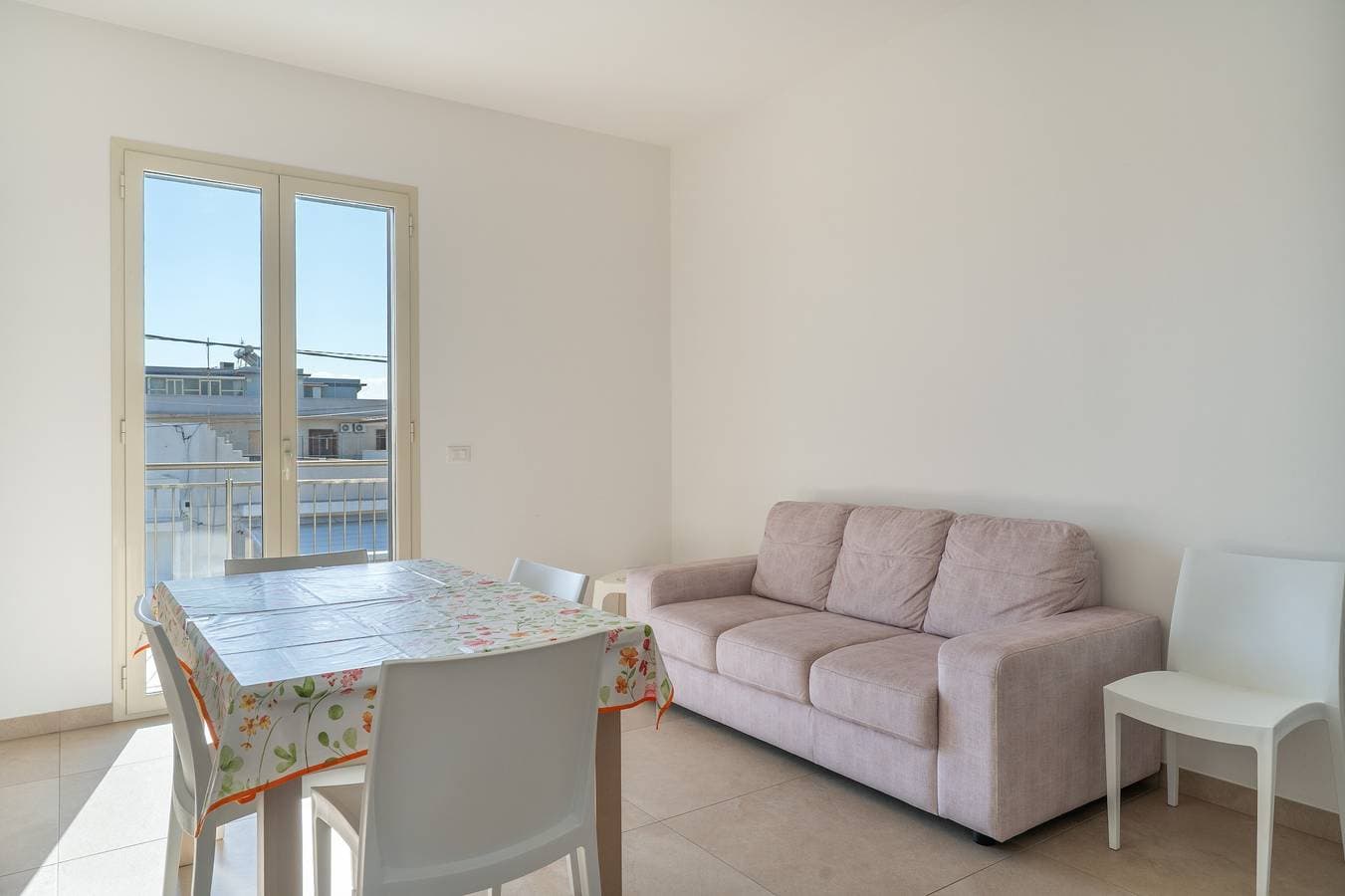 Foto 6 von 40: Ferienwohnung 'Lungomare Avola  with Sea' mit Balkon, WLAN und Klimaanlage