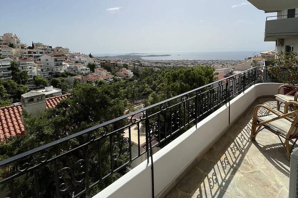 Studio with breathtaking view 1