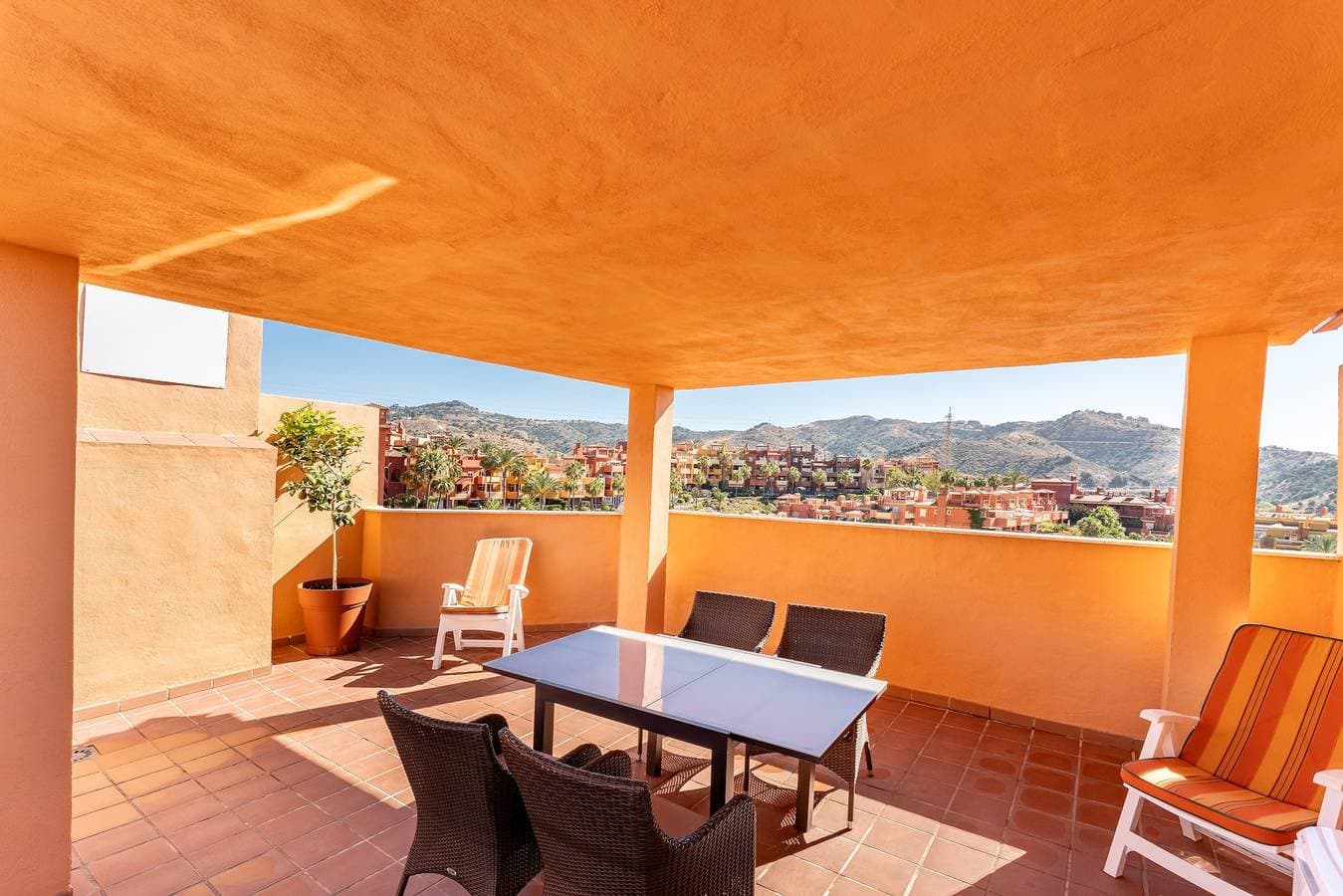 Foto 7 von 23: Ferienwohnung 'Reserva Marbella' mit Gemeinschaftspool, WLAN und Klimaanlage