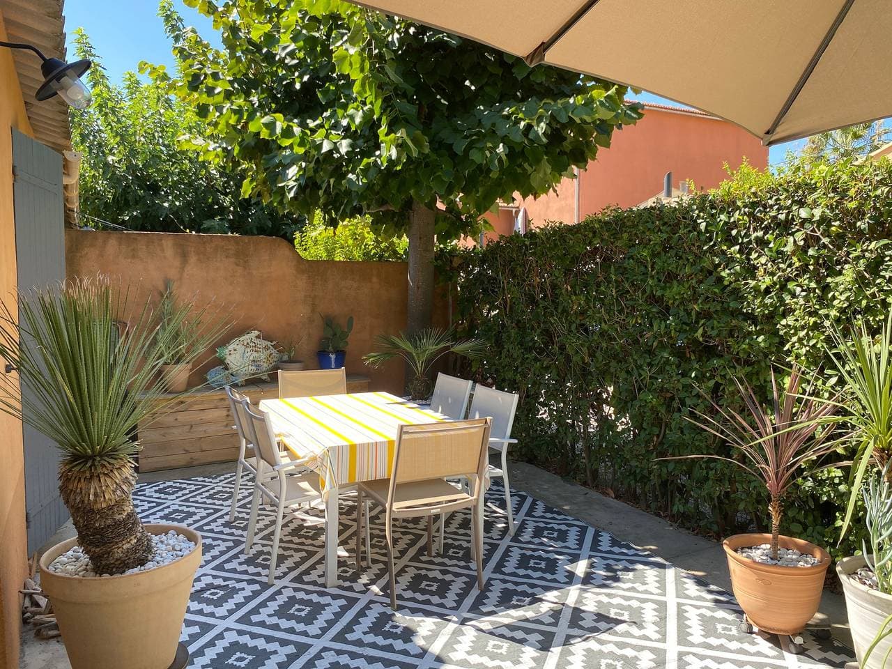 Foto 9 von 13: Ferienwohnung für 4 Personen mit Terrasse